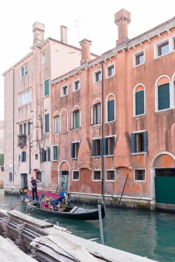 Residence On The Canal Venesia Bagian luar foto